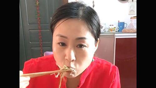 男朋友娱乐吃瓜酱,揭秘男友的娱乐圈秘密生活