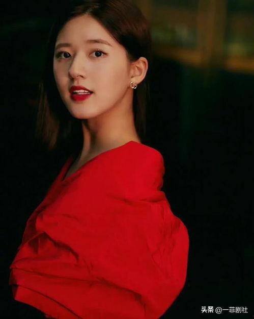 娱乐吃瓜女明星找男艺人,吃瓜女明星与男艺人之间的甜蜜纠葛